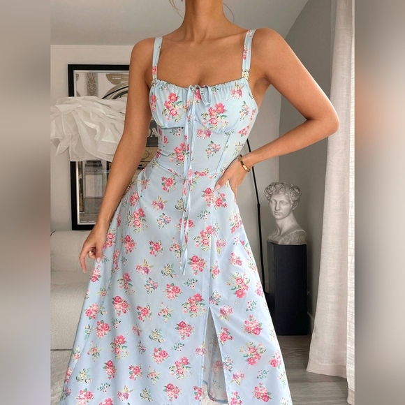 Dresses & Skirts - Vintage Garden Queue Patterned Square Neckline Sleeveless Ladies' Dress With Flo